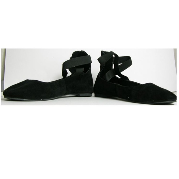 1 LEFT Rebel Black Suede Ballet Flat w Ankle Strap - Picture 7 of 7